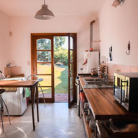 Casa Bordó, B&B Tandil Kültér fotó