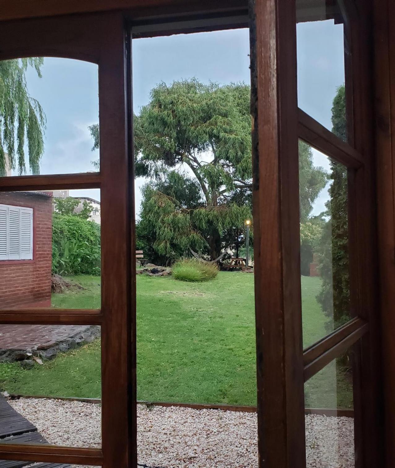 Casa Bordó, B&B Tandil Kültér fotó